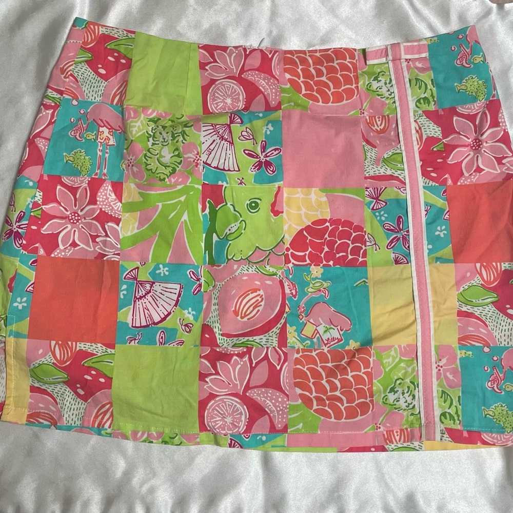 Lily Pulitzer skort. Excellent condition.